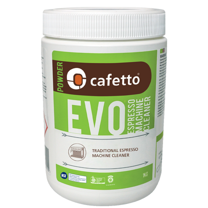 En 1 kg hvid beholder med Cafetto EVO Cleaning Powder fra Cafetto, specielt til halvautomatiske espressomaskiner. Den har logoet, produktnavnet og brugsvejledningen til tilbageskylning af traditionelle espressomaskiner.