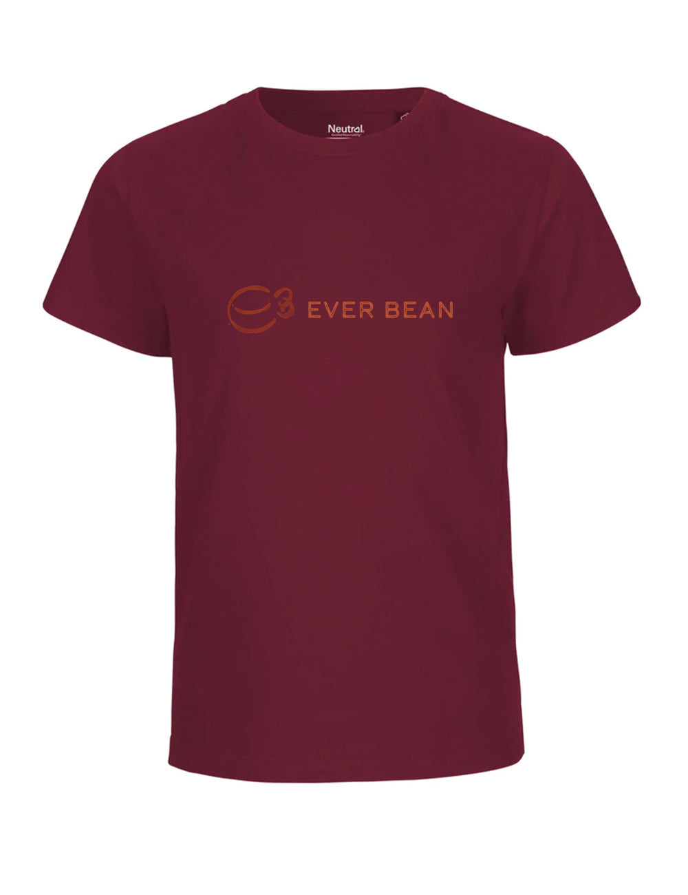 Maroon Neutral Junior Tee lavet af fairtrade bomuld, med "EVER BEAN" og et stiliseret orange logo foran.