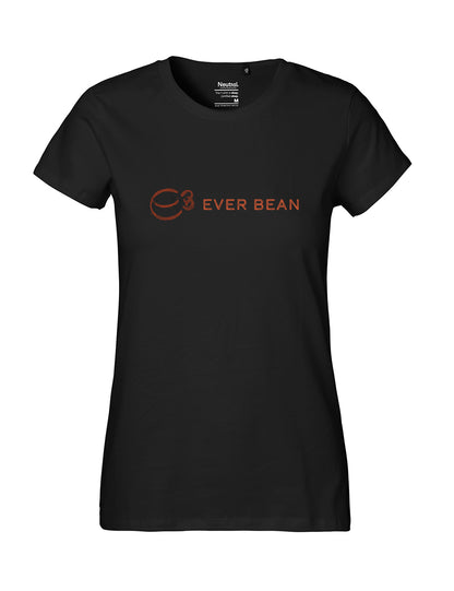 Neutrals sorte t-shirt til kvinder har et orange kaffekop-logo med "EVER BEAN"-tekst på tværs af brystet. Den er lavet af Fairtrade-certificeret bomuld og tilbyder stil og komfort med etik. Levering inden for 2-3 uger for nemheds skyld.