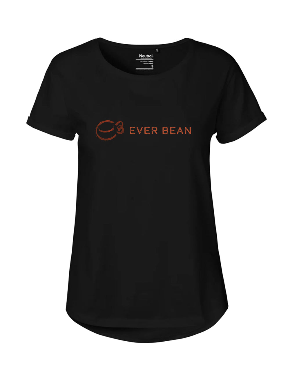 Neutral Roll Tee til kvinder er en sort T-shirt med "EVER BEAN" i lys orange tekst og et stilfuldt kaffebønne swirl logo, lavet af fairtrade bomuld. Ideel til dem, der værdsætter etisk fremskaffet, neutralt tøj.