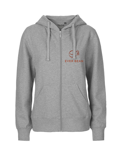 Neutral Hoodie Zip, Dame by Neutral, er en grå hættetrøje med lynlås med hætte og frontlommer. Den er lavet af fairtrade-bomuld for øko-bevidst komfort, den har "Ever Bean" og et logo trykt i brunt på venstre bryst, hvilket giver tidløs stil.